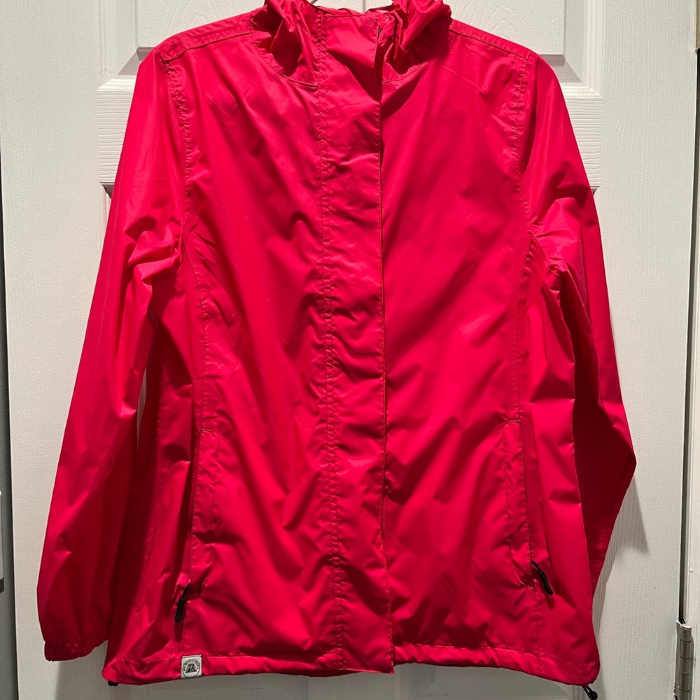 Simple Raincoat, not lined.